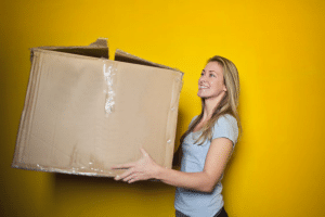 Read more about the article How to Move Out of Your House Without Bugs