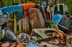 Read more about the article 5 Questions You Should Ask Before Hiring a Junk Removing Service in Scottsdale